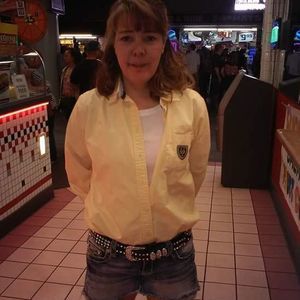 Meet your Posher, Lisa